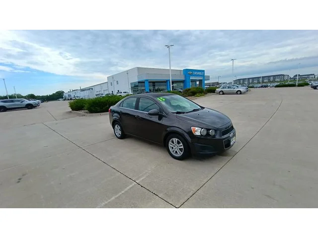 SEMINUEVOS CHEVROLET Sonic a Estados en autogozo