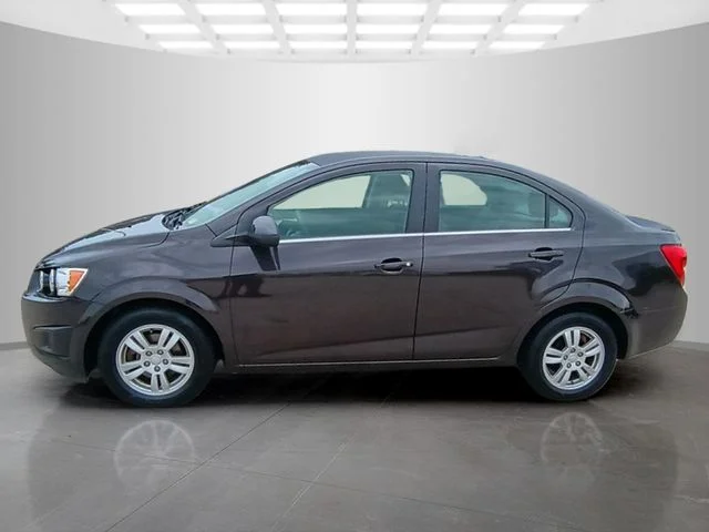 SEMINUEVOS CHEVROLET Sonic a Estados en autogozo