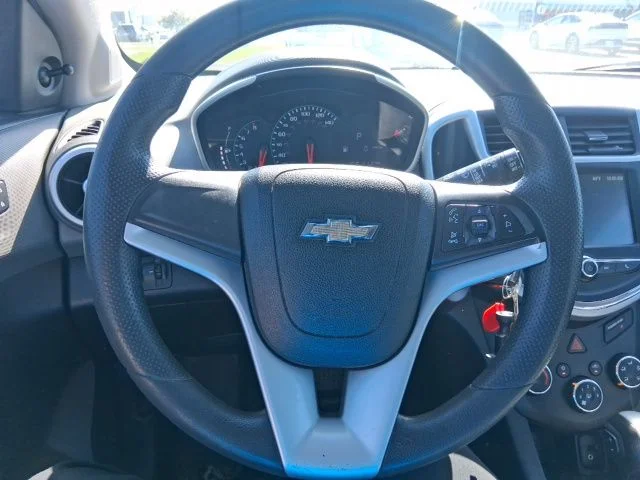 SEMINUEVOS CHEVROLET Sonic a Estados en autogozo