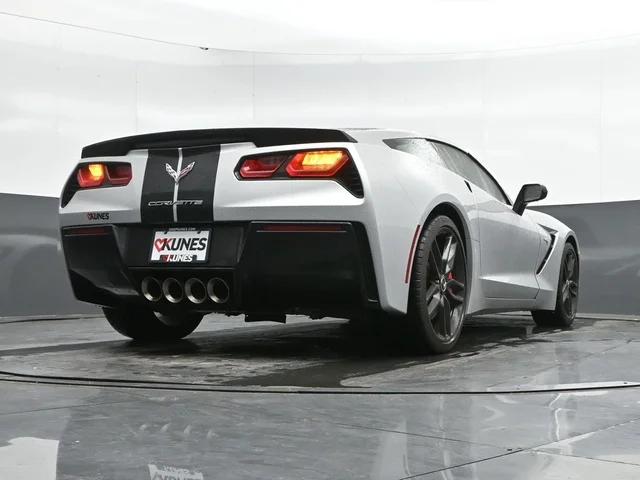 SEMINUEVOS CHEVROLET Corvette a Estados en autogozo