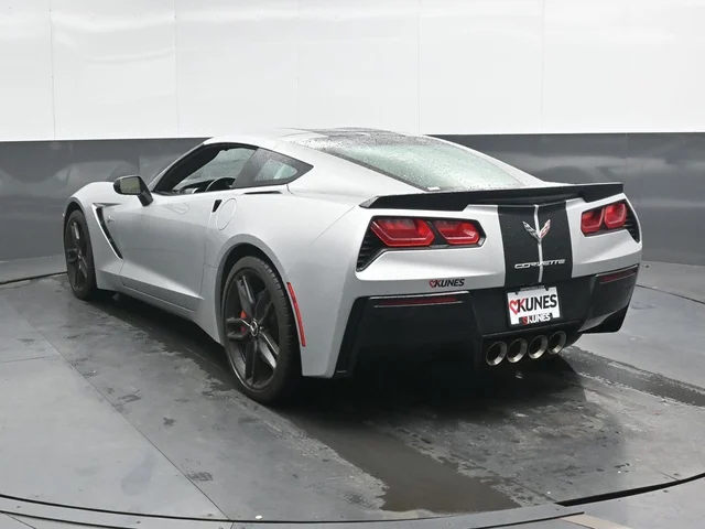 SEMINUEVOS CHEVROLET Corvette a Estados en autogozo