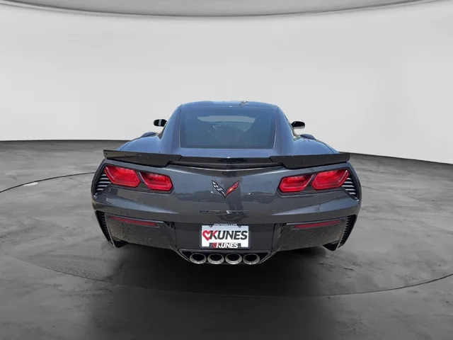 SEMINUEVOS CHEVROLET Corvette a Estados en autogozo