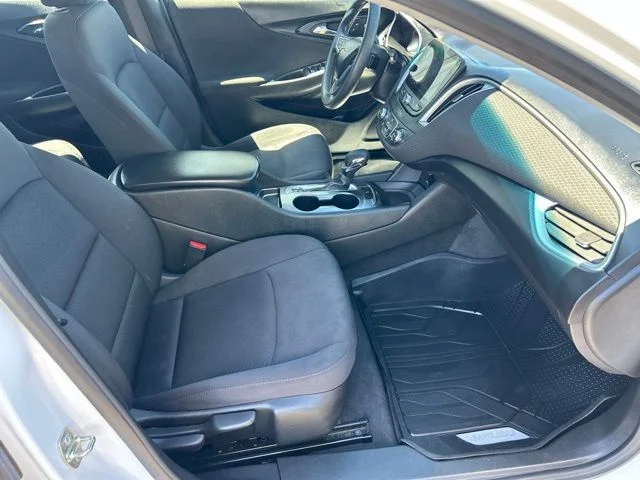 SEMINUEVOS CHEVROLET Malibu a Estados en autogozo