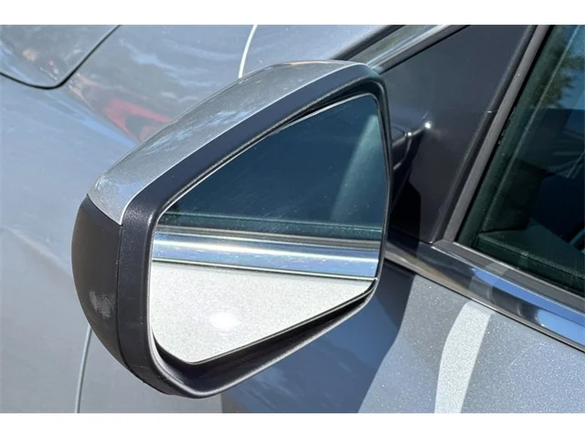 SEMINUEVOS CHEVROLET Malibu at ELK GROVE in Elk Grove Buick GMC