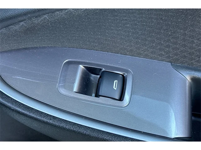 SEMINUEVOS CHEVROLET Malibu at ELK GROVE in Elk Grove Buick GMC