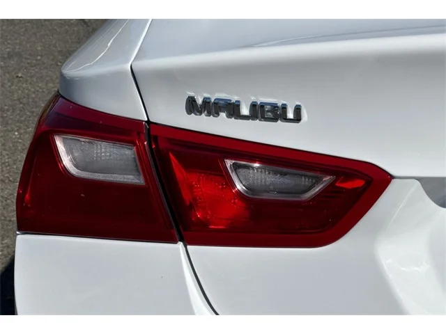 SEMINUEVOS CHEVROLET Malibu at ELK GROVE in Elk Grove Buick GMC