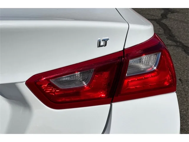 SEMINUEVOS CHEVROLET Malibu at ELK GROVE in Elk Grove Buick GMC