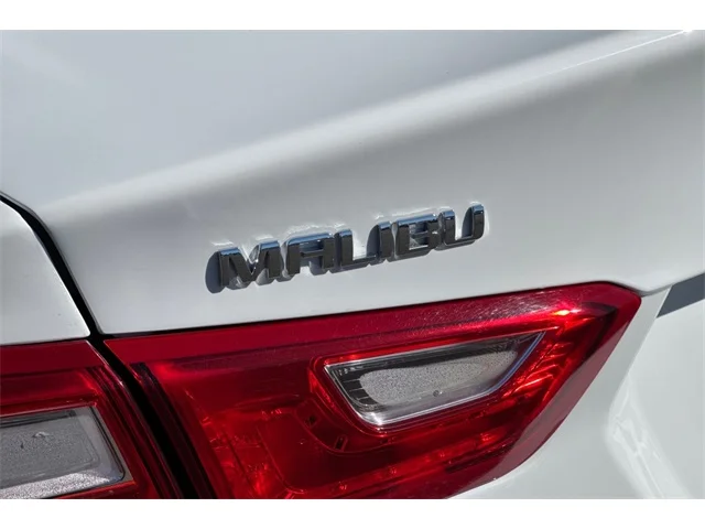 SEMINUEVOS CHEVROLET Malibu at ELK GROVE in Elk Grove Buick GMC