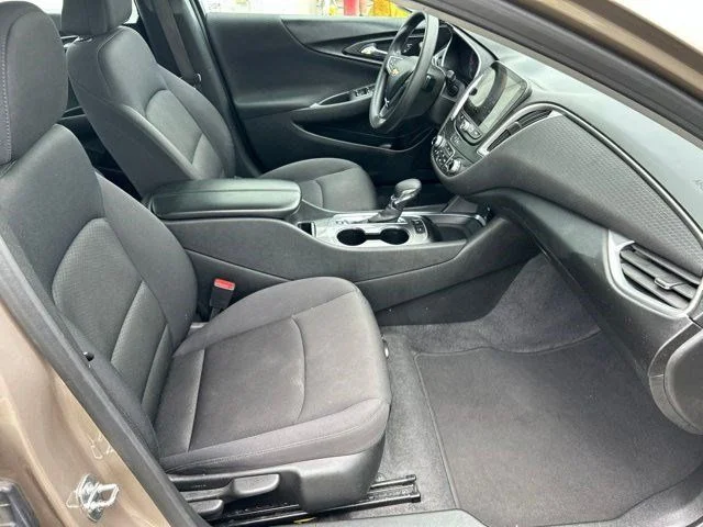 SEMINUEVOS CHEVROLET Malibu a Estados en autogozo
