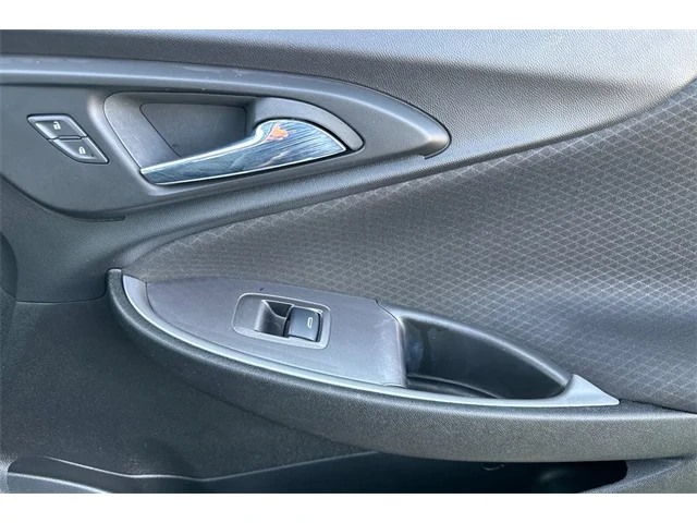 SEMINUEVOS CHEVROLET Malibu at ELK GROVE in Elk Grove Buick GMC