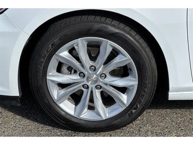 SEMINUEVOS CHEVROLET Malibu at ELK GROVE in Elk Grove Buick GMC
