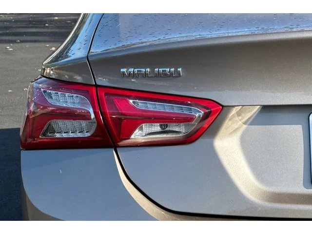 SEMINUEVOS CHEVROLET Malibu at ELK GROVE in Elk Grove Buick GMC