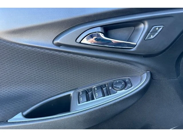 SEMINUEVOS CHEVROLET Malibu at ELK GROVE in Elk Grove Buick GMC