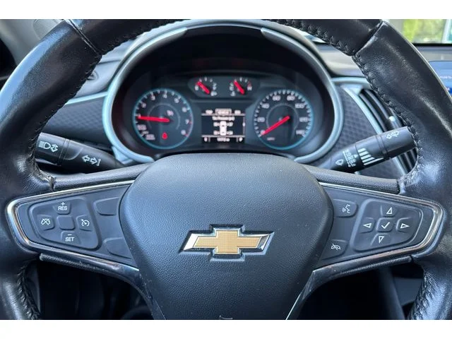 SEMINUEVOS CHEVROLET Malibu at ELK GROVE in Elk Grove Buick GMC