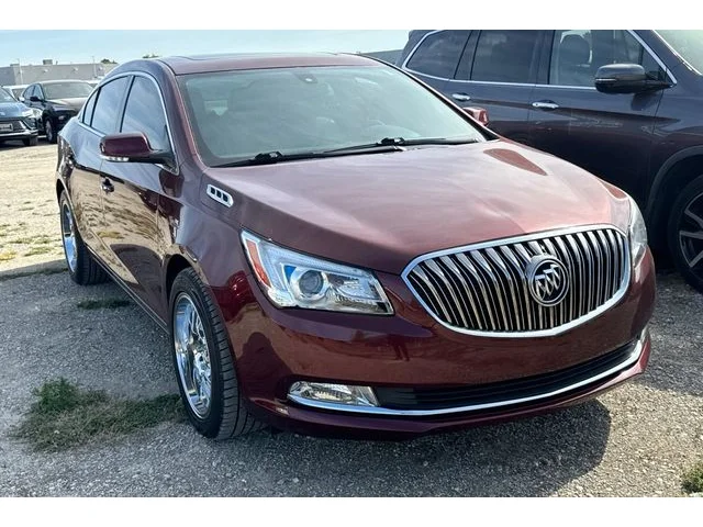 SEMINUEVOS BUICK LaCrosse at ELK GROVE in Elk Grove Buick GMC
