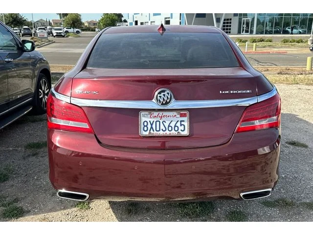 SEMINUEVOS BUICK LaCrosse at ELK GROVE in Elk Grove Buick GMC