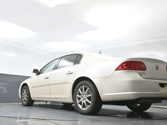 SEMINUEVOS BUICK Lucerne a Estados en autogozo