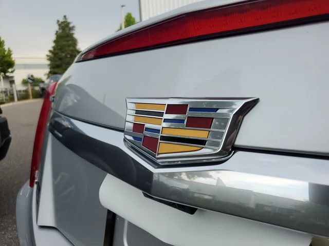 SEMINUEVOS CADILLAC CTS a Estados en autogozo