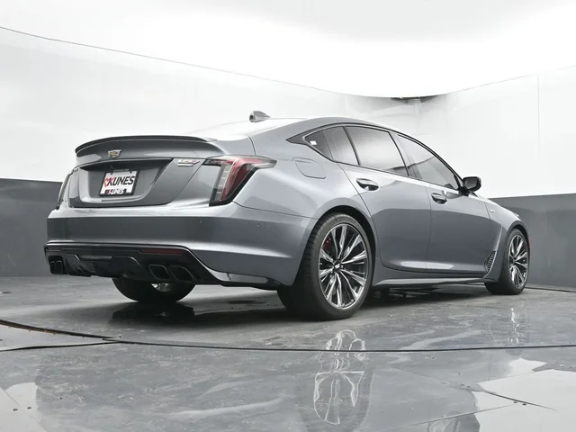 SEMINUEVOS CADILLAC CT5 a Estados en autogozo