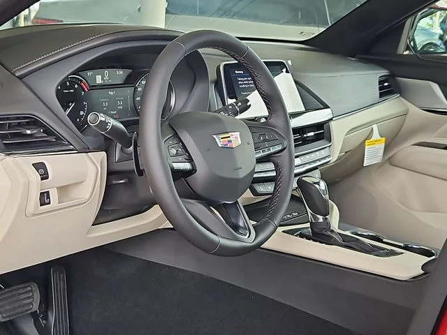 Nuevos CADILLAC CT4 à Estados chez autogozo