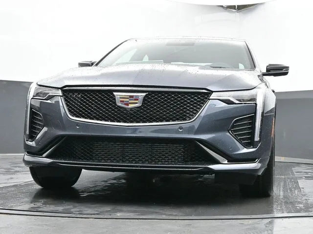 Nuevos CADILLAC CT4 à Estados chez autogozo