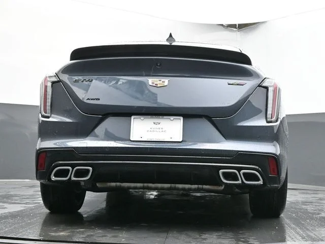 Nuevos CADILLAC CT4 à Estados chez autogozo