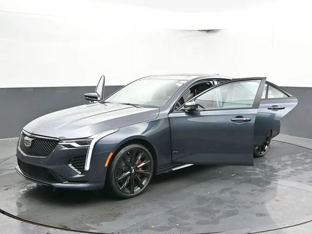 Nuevos CADILLAC CT4 à Estados chez autogozo