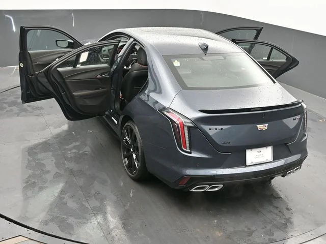 Nuevos CADILLAC CT4 à Estados chez autogozo