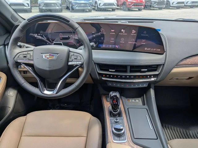 Nuevos CADILLAC CT5 à Estados chez autogozo