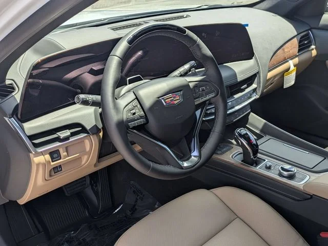 Nuevos CADILLAC CT5 à Estados chez autogozo