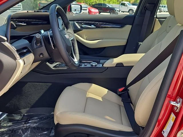 Nuevos CADILLAC CT5 à Estados chez autogozo