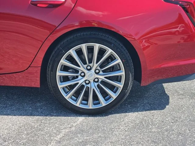 Nuevos CADILLAC CT5 à Estados chez autogozo