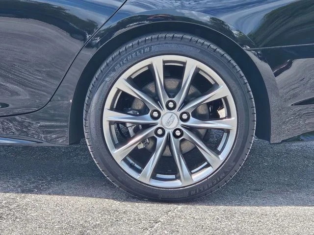 Nuevos CADILLAC CT5 à Estados chez autogozo