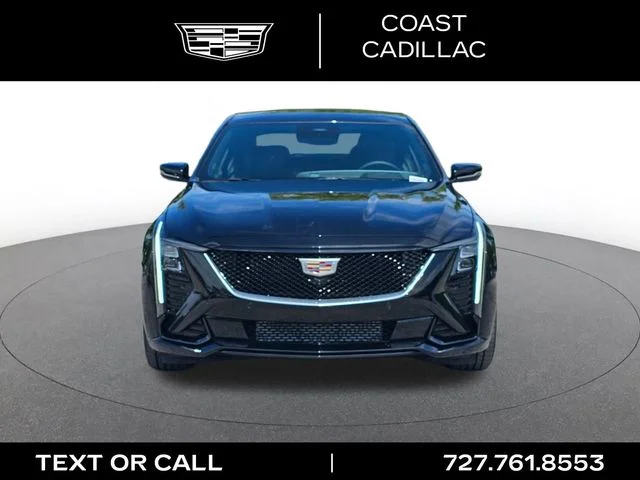 Nuevos CADILLAC CT5 à Estados chez autogozo