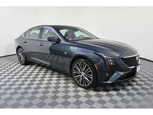 Nuevos CADILLAC CT5 à Estados chez autogozo