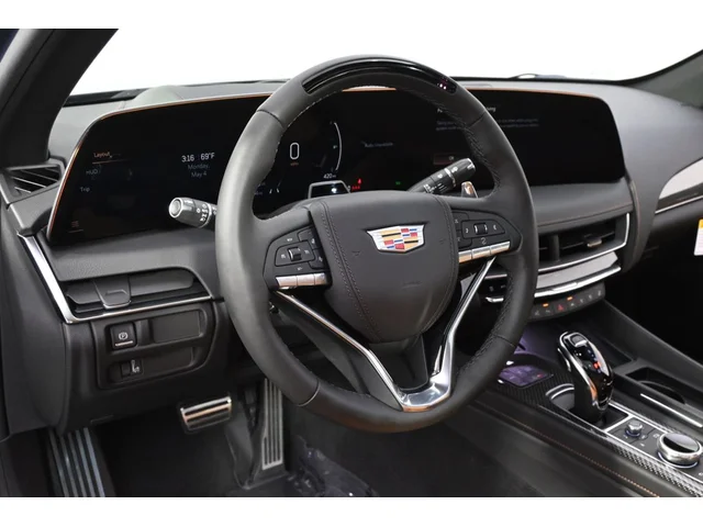 Nuevos CADILLAC CT5 à Estados chez autogozo