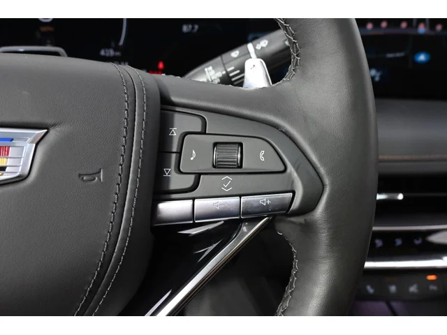 Nuevos CADILLAC CT5 à Estados chez autogozo