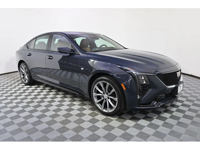 Nuevos CADILLAC CT5 à Estados chez autogozo