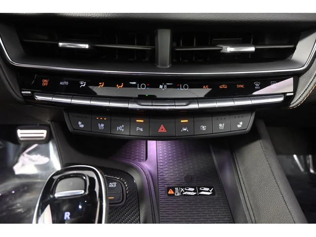 Nuevos CADILLAC CT5 à Estados chez autogozo