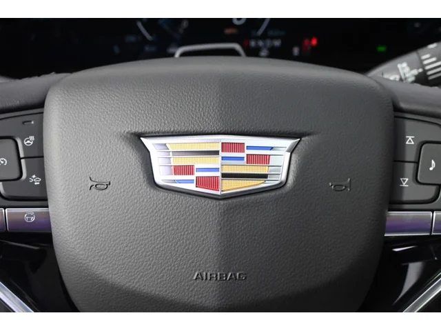 Nuevos CADILLAC CT5 à Estados chez autogozo