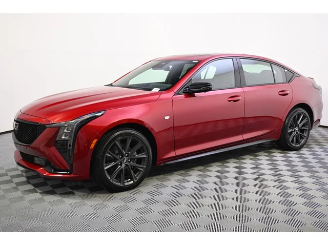 Nuevos CADILLAC CT5 à Estados chez autogozo