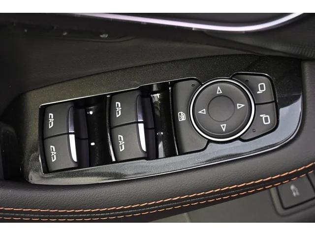 Nuevos CADILLAC CT5 à Estados chez autogozo