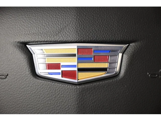 Nuevos CADILLAC CT5 à Estados chez autogozo