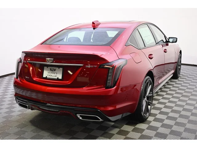 Nuevos CADILLAC CT5 à Estados chez autogozo