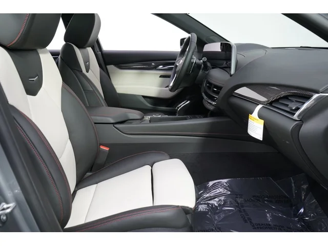 Nuevos CADILLAC CT5 à Estados chez autogozo