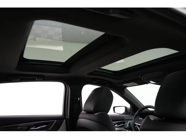 Nuevos CADILLAC CT5 à Estados chez autogozo