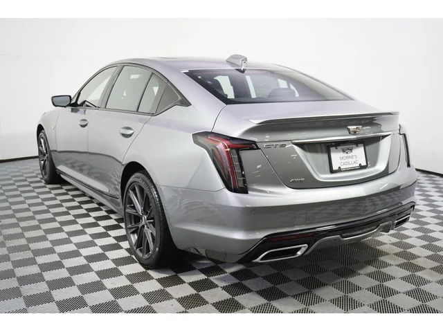 Nuevos CADILLAC CT5 à Estados chez autogozo