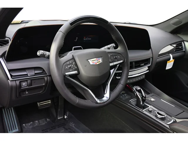 Nuevos CADILLAC CT5 à Estados chez autogozo