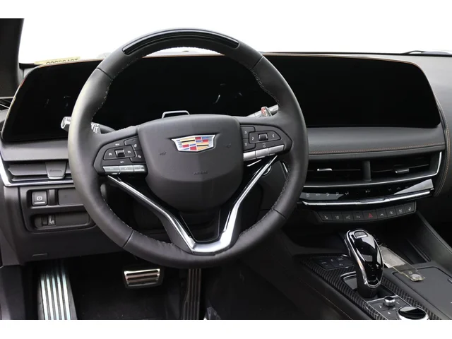 Nuevos CADILLAC CT5 à Estados chez autogozo