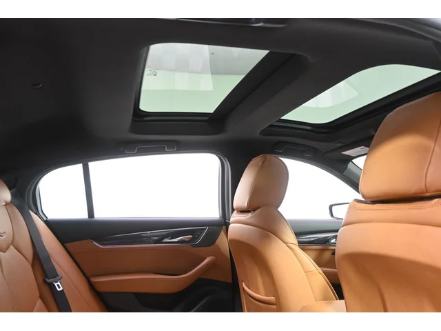 Nuevos CADILLAC CT5 à Estados chez autogozo